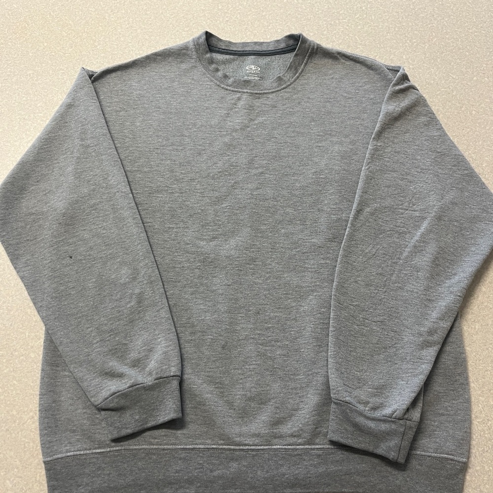 Men’s Large Gray Sweater